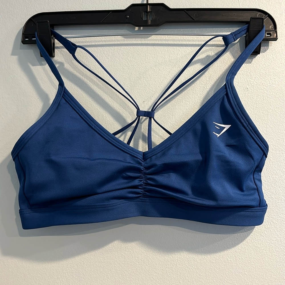 GYM SHARK RUCHED STRAPPY SPORTS BRA, LIGHT SUPPORT, SIZE: MEDIUM, COLOR: BLUE
